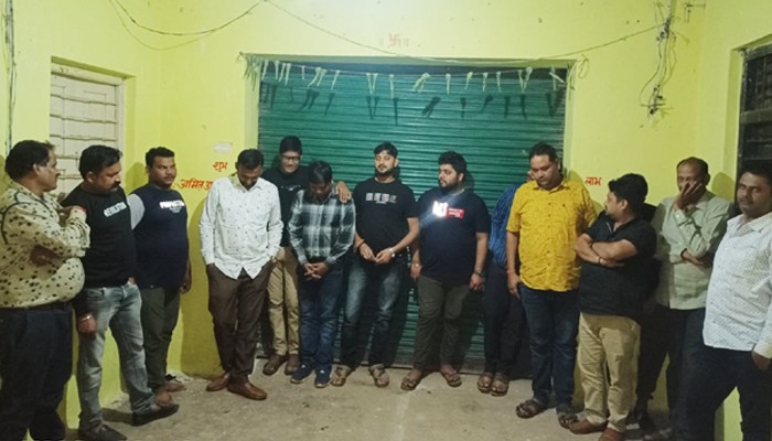 किसान राइस मिल परिसर में जुआ खेलते 14 को किया गिरफ्तार