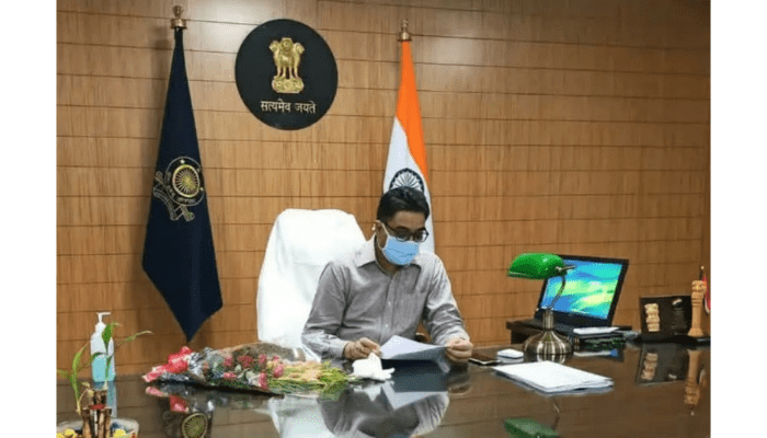 Patwaris transferred: ढाई साल से अधिक एक ही जगह जमे 156 पटवारियों का हुआ तबादला, देंखे सूची