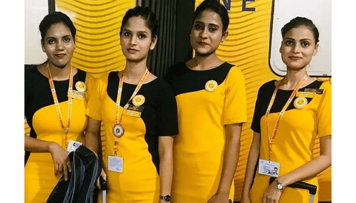 अब इन ट्रेनों में भी मिलेगी फ्लाइट जैसी सुविधा, जल्द शुरू होगी ट्रेन ‘होस्टेस’ सर्विस, रेलवे की है ये तैयारी