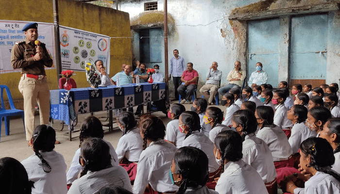 छत्तीसगढ़ : बाल सुरक्षा सप्ताह का हुआ आयोजन, चाइल्ड हेल्पलाईन के बारे में दी गई जानकारी