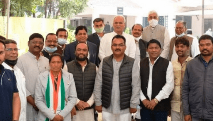 छत्तीसगढ़ : मुख्यमंत्री भूपेश बघेल से नगर पंचायत प्रेमनगर के नवनिर्वाचित पार्षदों ने की सौजन्य मुलाकात