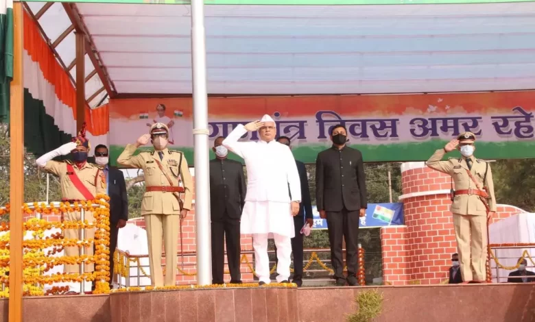 Flag hoisting