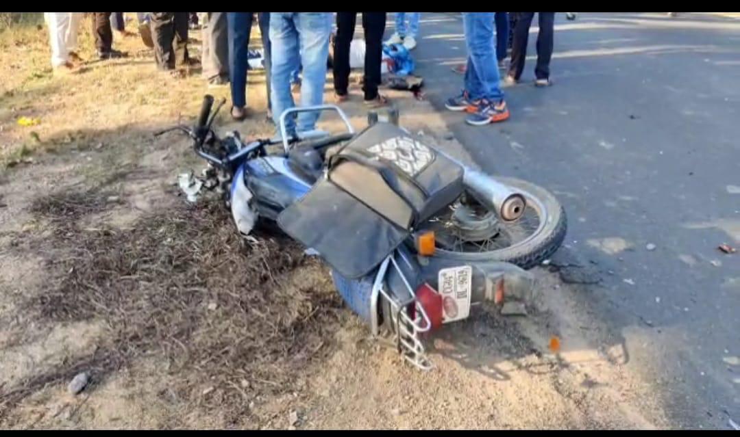छत्तीसगढ़ : ट्रक से भिड़ंत में बाइक सवार घायल, हालत गंभीर होने पर रायपुर रेफर