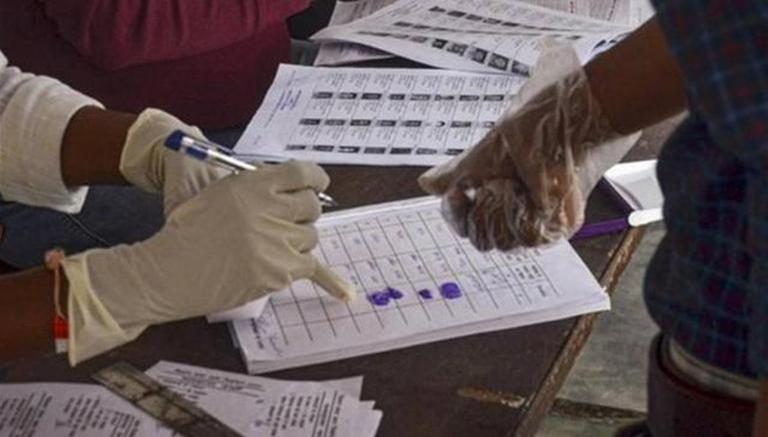 UP Election: पहले चरण का मतदान हुआ शुरू, जनता में दिखा भरपूर जोश