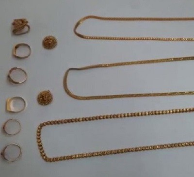 Gold Gound In Rat Bill