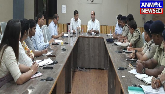 Collector SSP Ka Nirdesh: कानून-व्यवस्था की समीक्षा, अधिकारियों को दिए जरूरी निर्देंश
