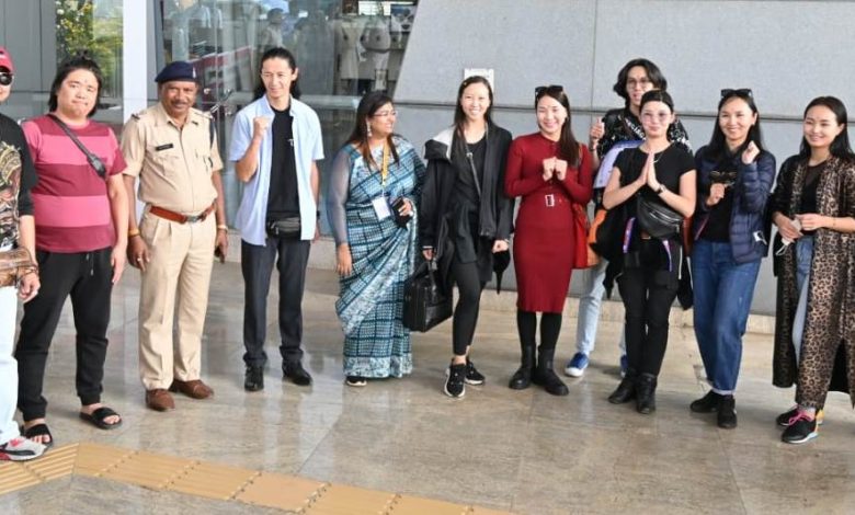 Dancers Reached Raipur