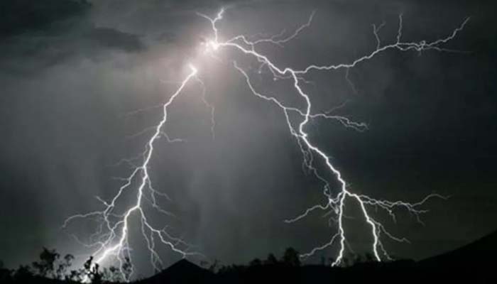 Lightning Fell in Jharkhand