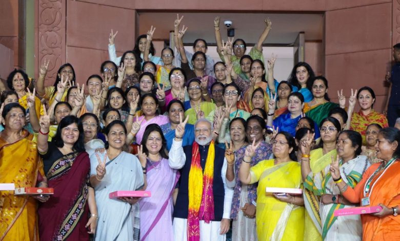 Modi Meet Women MPs