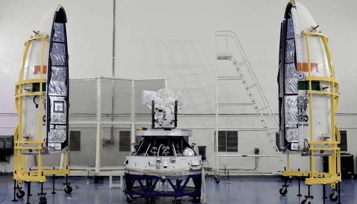 EOS-08 किया लॉन्च