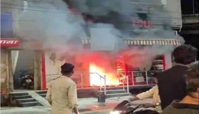 Durg market fire news :
