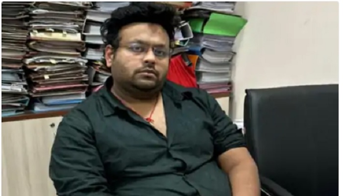 Iron trader tax fraud :