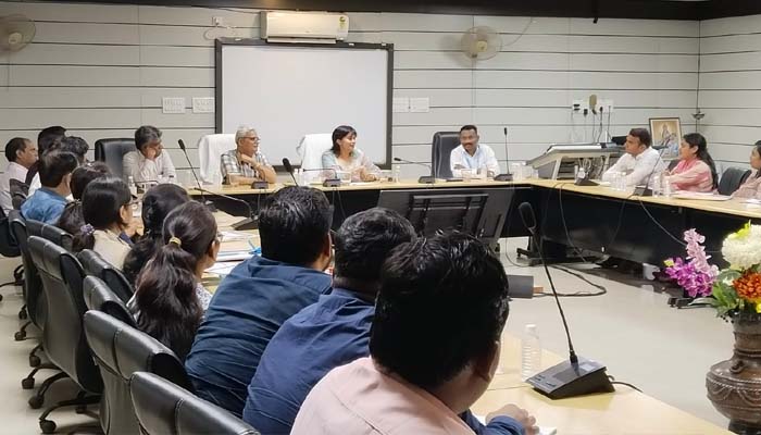 चिकित्सकों का विशेष आवासीय प्रशिक्षण