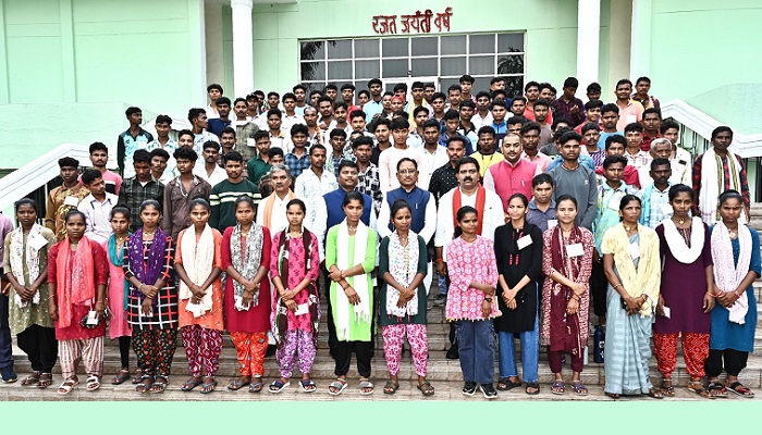 Bastar education initiative:बस्तर के बच्चों का स्वर्णिम भविष्य सुनिश्चित करने के लिए सरकार प्रतिबद्ध : मुख्यमंत्री विष्णुदेव साय