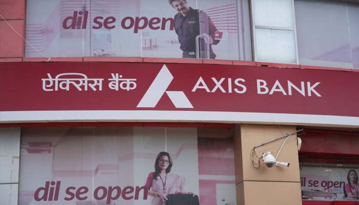 एक्सिस बैंक में करोड़ों की धोखाधड़ी