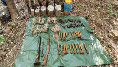 विस्फोटकों का जखीरा बरामद