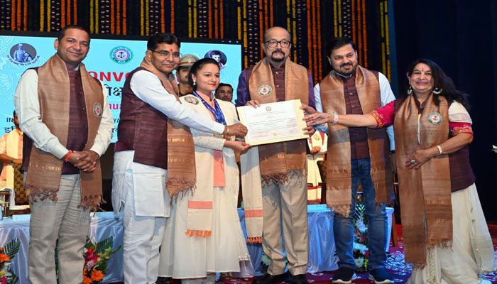 इंदिरा कला संगीत विश्वविद्यालय