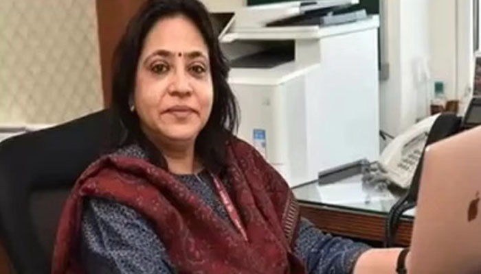 IAS अधिकारी ऋचा शर्मा