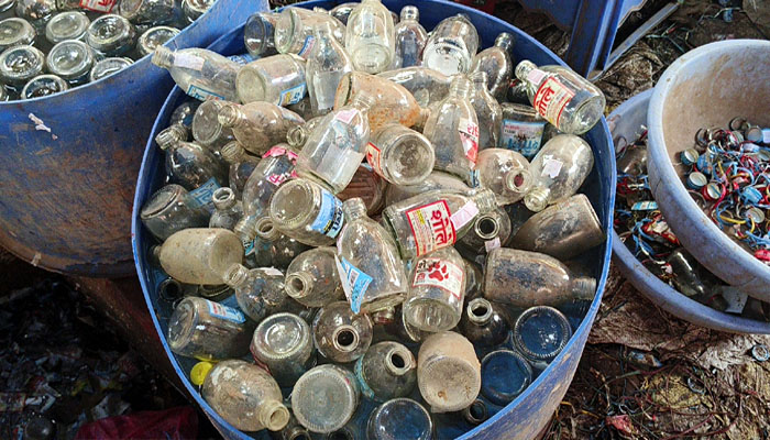 शराब सप्लाई