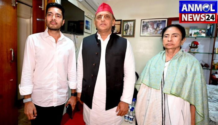 Akhilesh Meet Mamata Banerjee